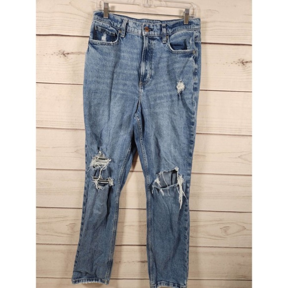Arizona Jeans Co. Women's Blue Distressed High Rise Curvy Straight Jeans Size 11